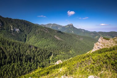 Popüler dağ Giewont Polonya Tatra Dağları.