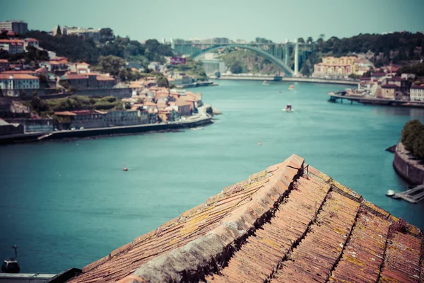 Panoráma starého města Porto a Duoro řeky. Portugalsko — Stock fotografie