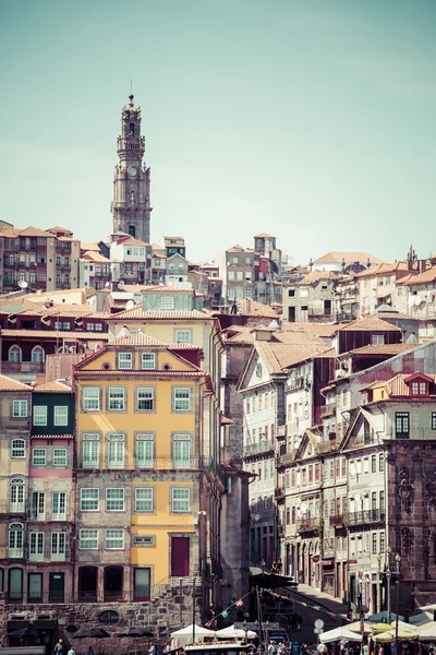 Oporto, Portugal 21 de mayo de 2015: El centro histórico de Oporto fue de —  Fotos de Stock