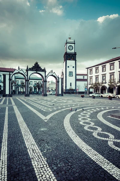 Ponta Delgada, Azores, Portugal - 20 de abril de 2015: Portas da Cida —  Fotos de Stock