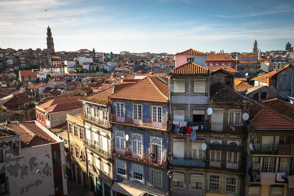 色彩缤纷的房子的里贝拉波尔图，葡萄牙 — 图库照片