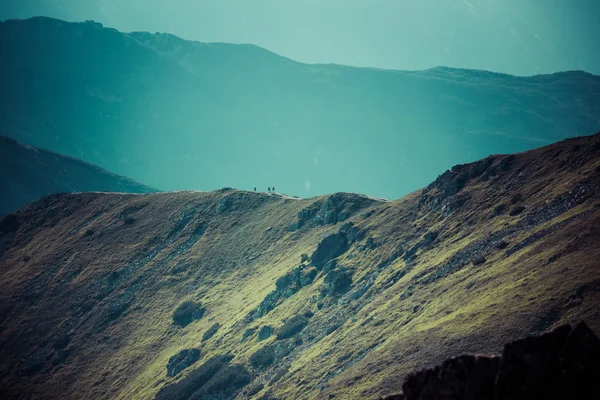 Vista desde Kasprowy Wierch Summit en las montañas polacas de Tatra —  Fotos de Stock