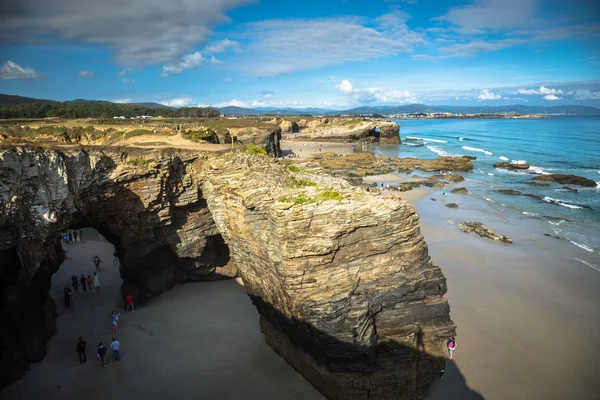 Ünlü İspanyol hedef, katedraller beach (playa de las cated — Stok fotoğraf