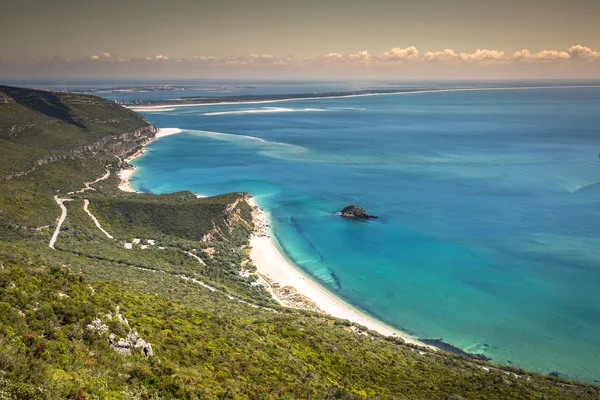 Hermosa vista panorámica del Parque Nacional Arrabida en Setuba —  Fotos de Stock