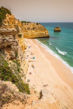 Praia da Marinha - güzel plaj Marinha Algarve, Portekiz