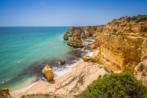 Praia da Marinha - krásná pláž Marinha v Algarve, Portugalsko — Stock fotografie