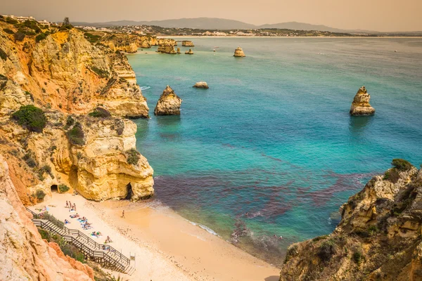 Rocas naturales y playas en Lagos Portugal — Foto de Stock