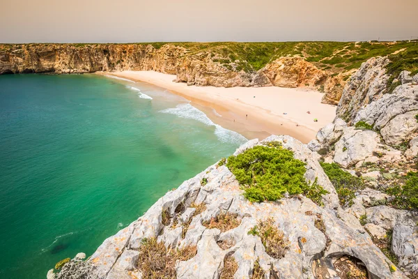 Krásné zátoky a písčité pláže Praia Beliche poblíž Cabo Sao — Stock fotografie