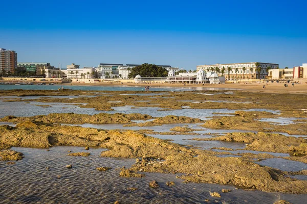 Eski hamam 'La Caleta', biri en ünlü plaj — Stok fotoğraf