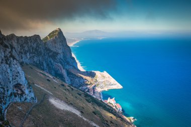 Cebelitarık taşının üst kayadaki görüntüsü