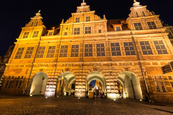 Beautiful architecture of the old town of Gdansk, Poland. — Stock Photo, Image