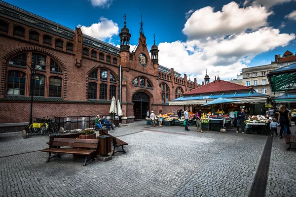 Gdansk, Polonya-Eylül 19,2015: pazar yeri hall. — Stok fotoğraf