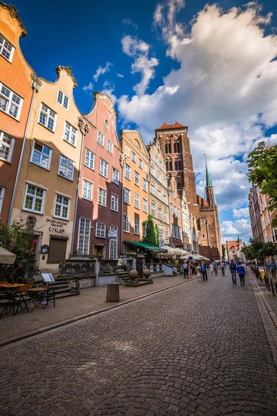 Gdansk, Polen - 19 September 2015: kleurrijke huizen - huurhuisjes in — Stockfoto