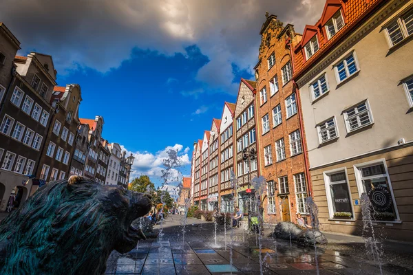 Gdansk, Poland- September 19,2015:Old district of the city of Gd — Stock Photo, Image