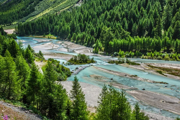 Swiss Alps-river Inn e Pontresina — Fotografia de Stock