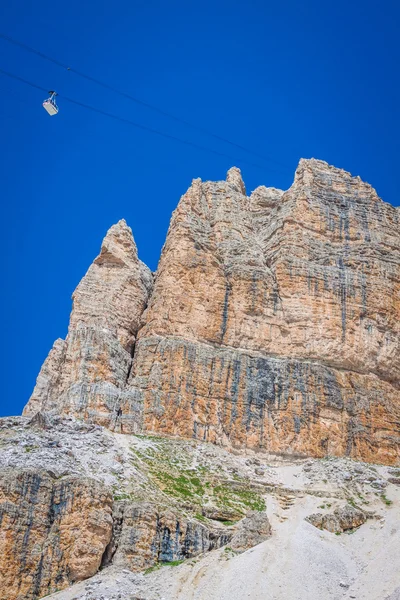 Jedva pordoi jižní strana (2952 m) v gruppo del sella, Dolomity m — Stock fotografie