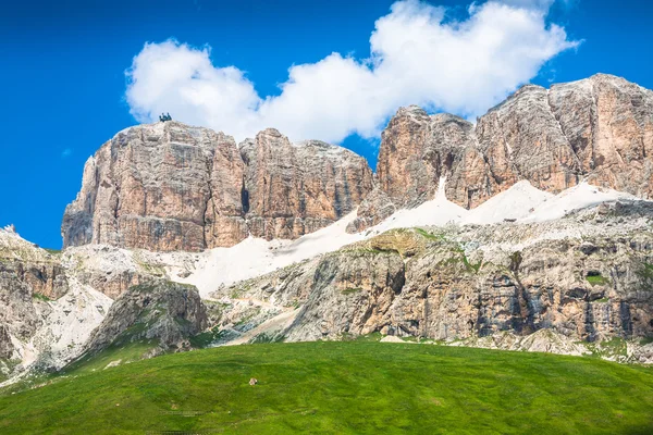 Panorama pohoří sella od sella projít, Dolomity, ita — Stock fotografie