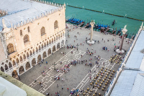 Piazza Marco è la piazza più famosa e attraente di Venezia — Foto Stock