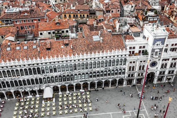 Praça Marco é a praça mais famosa e atraente de Veneza — Fotografia de Stock