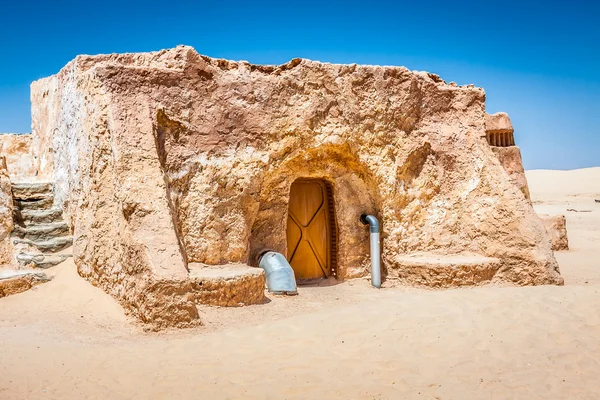 Buildings in Ong Jemel, Tunisia. Ong Jemel is a place near Tozeu — Stock Photo, Image