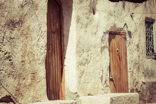 Túnez. Medenine. Fragmento del viejo Ksar situado dentro de la aldea . — Foto de Stock