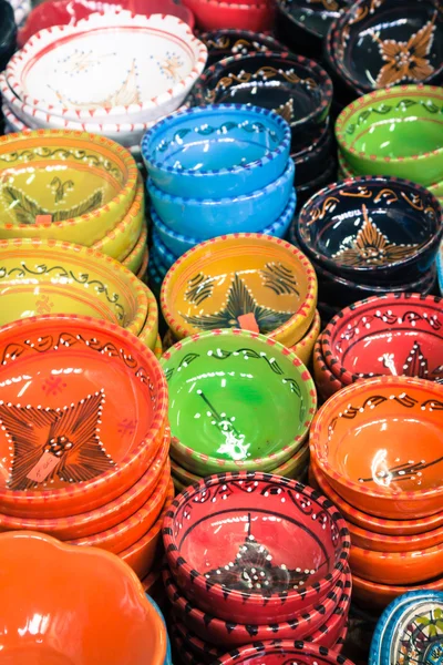 Earthenware in tunisian market — Stock Photo, Image