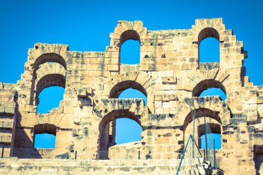 Kuzey Afrika'da en büyük colosseum kalıntıları. El Jem, Tunisi