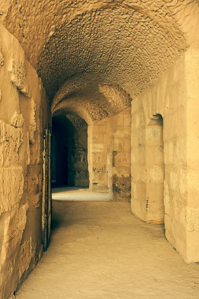 Ruïnes van het grootste colosseum in in Noord-Afrika. El Jem, Tunisi — Stockfoto