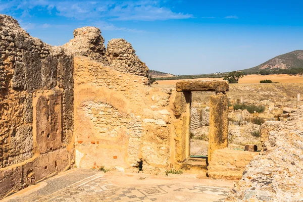 Roman ruins in Thuburbo Majus, Tunisia — Stock Photo, Image