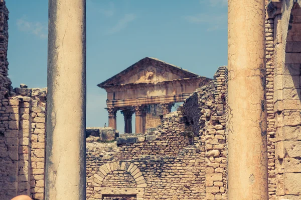Dougga, Roman Ruins: A Unesco World Heritage Site in Tunisia — Stock Photo, Image