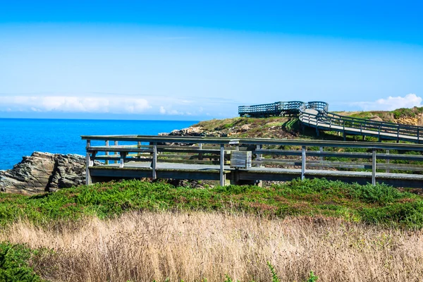 Güzel manzara ile köprü. Ribadeo, İspanya — Stok fotoğraf