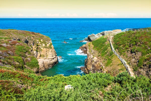 Stranda i Las Catedrales eller As Catedrais, Ribadeo, Galicia, Spania – stockfoto