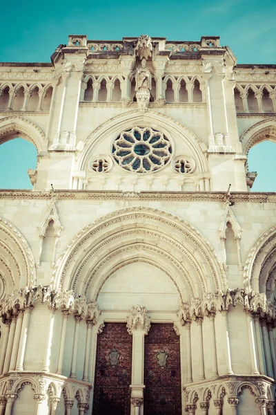 Veduta della cattedrale di facada Cuenca in Spagna . — Foto Stock