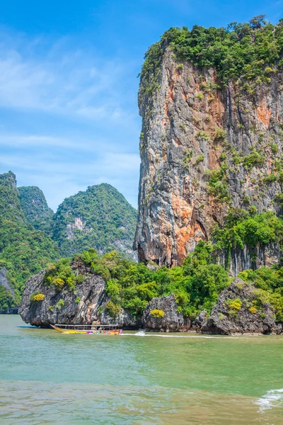 Felsen und Meereslandschaft auf Insel in Thailand, Phuket — Stockfoto