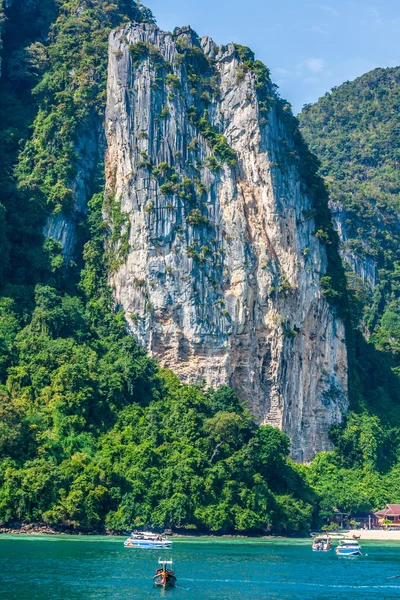 Schöne tropische inseln im exotischen paradies thailand. — Stockfoto