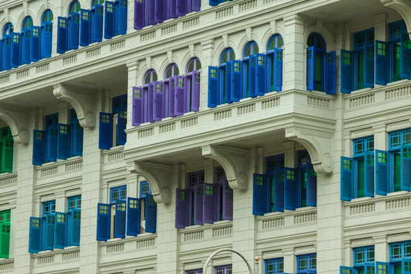 Patrimonio colorato finestre a Singapore — Foto Stock
