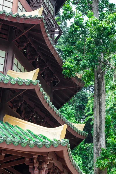 Guan Yin pagode in plaats van Tiger Cave Tempel (Wat Tham Suea). K — Stockfoto