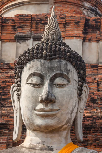 Faccia di Buddha a Wat Chaiwatthanaram, Ayutthaya, Thailandia — Foto Stock