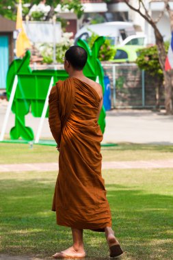 Arazisinde bir tapınak Tayland Budist rahip