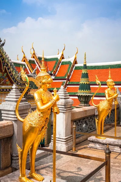 Golden Angle at Wat Phra Kaeo, Temple of the Emerald Buddha and — Stock Photo, Image