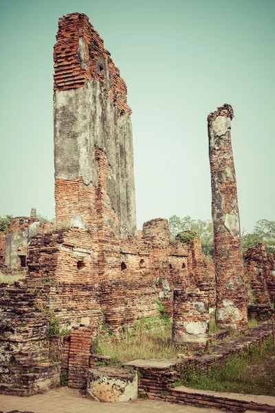 アユタヤ、タイの古いお寺 — ストック写真