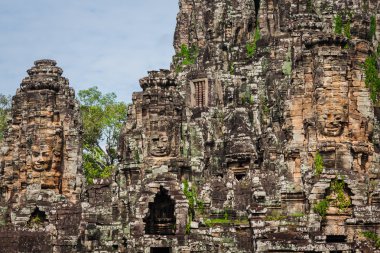 Bayon Tapınağı 'nın antik taş yüzleri, Angkor, Kamboçya
