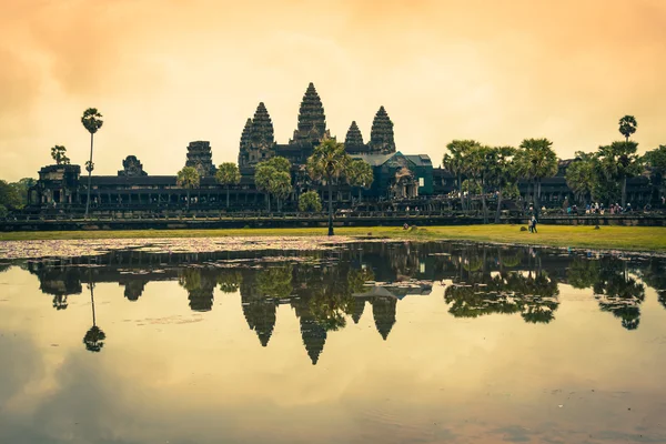 Angkor wat temple, siem moissonner, cambodia. Photo De Stock