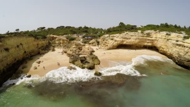 Aerial Footage Praia de Albandeira - Caramujeira, Lagoa, Algarve, Portugal — Stock Video