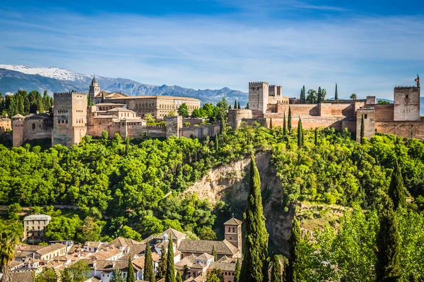 Antigua Fortaleza Árabe de la Alhambra, Granada —  Fotos de Stock