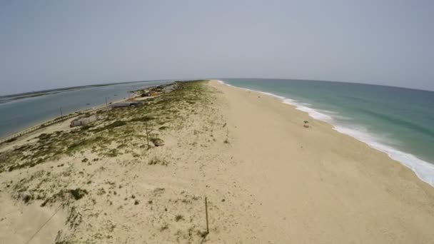 航拍镜头海滩的法鲁，阿尔加维 — 图库视频影像