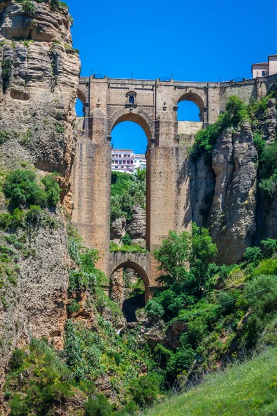 Most z Ronda, jedna z nejslavnějších bílých vesnic Malaga — Stock fotografie