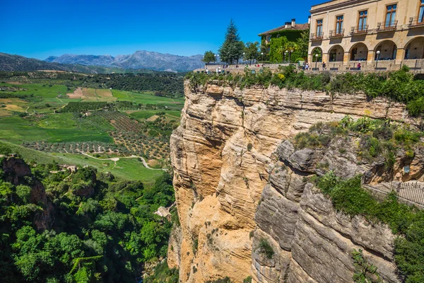 View of buildings over cliff in ronda, spain — Stock Photo, Image