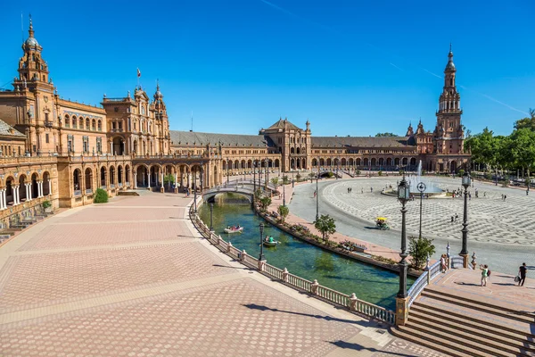 Lapangan Spanyol (Plaza de Espana) di Sevilla, Spanyol — Stok Foto