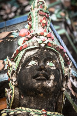 İblis Guardian heykeller Budist tapınağı Wat Arun dekorasyon ben